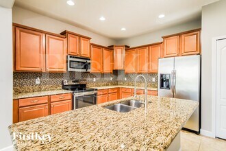 3542 Cortland Dr in Davenport, FL - Foto de edificio - Building Photo