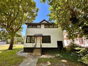 1600 7th St in Muskegon, MI - Building Photo - Building Photo