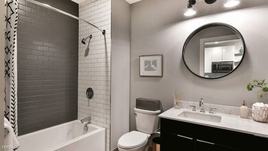 71 Border St in Boston, MA - Building Photo - Building Photo