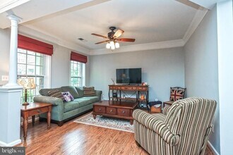 41953 Blue Flag Terrace in Aldie, VA - Building Photo - Building Photo