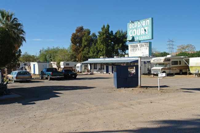 Acadian Court in Tucson, AZ - Building Photo - Building Photo