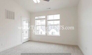 13606 S Hanley Ln in Riverton, UT - Building Photo - Building Photo