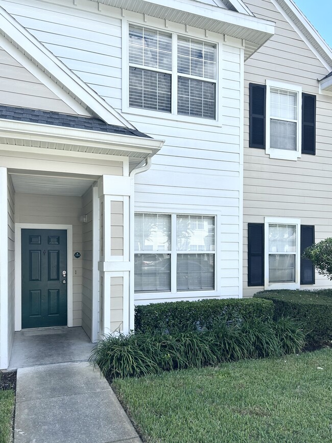 316 Southern Pecan Cir in Winter Garden, FL - Building Photo - Building Photo