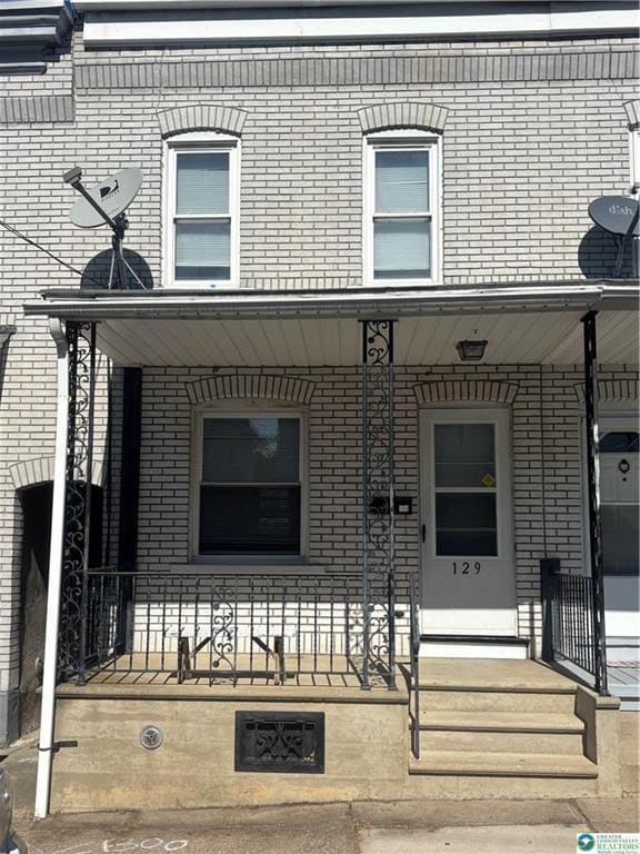 property at 129 E Ettwein St
