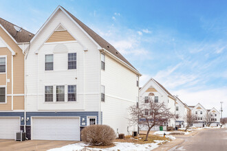 The Villages Townhomes in Ankeny, IA - Building Photo - Building Photo