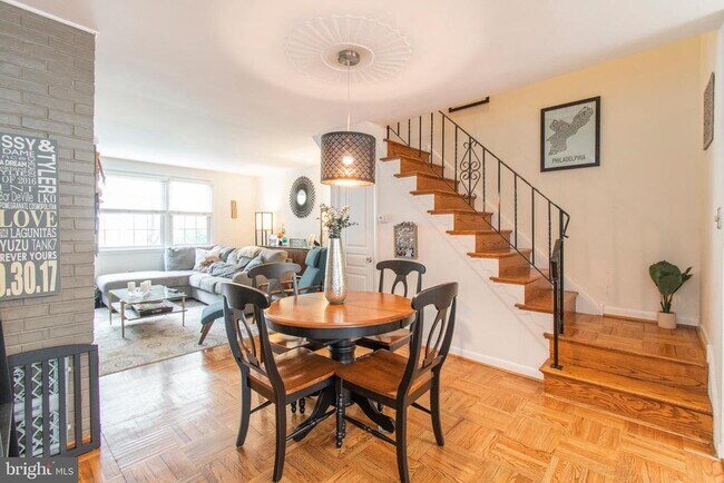 815 Lombard St in Philadelphia, PA - Building Photo - Building Photo