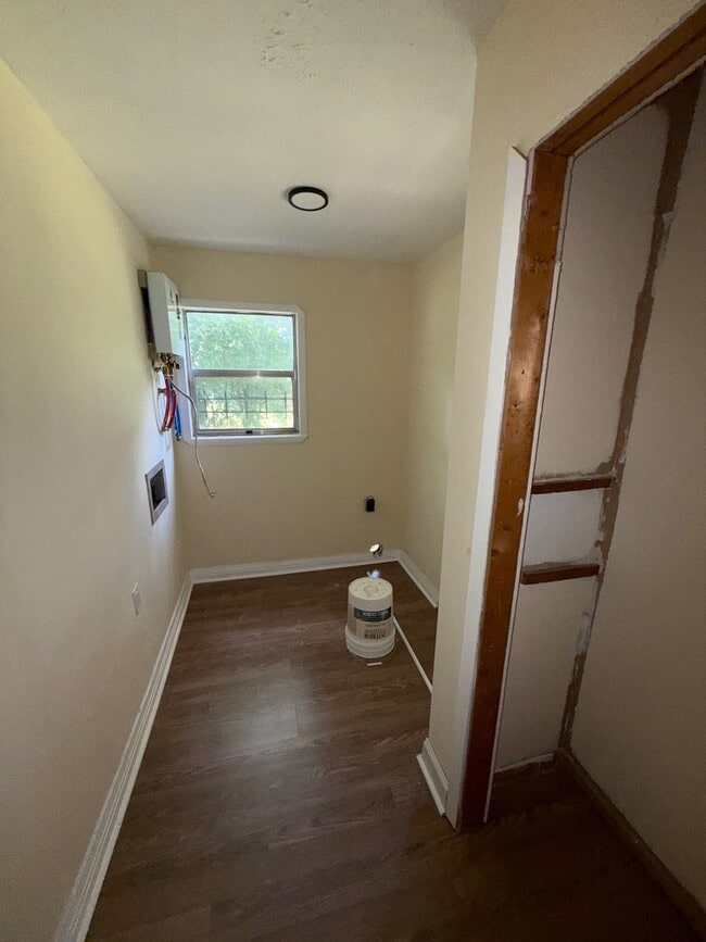 6239 Wesley St in Jackson, MS - Building Photo - Building Photo