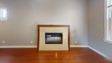 315 Silver St in Boston, MA - Building Photo - Building Photo