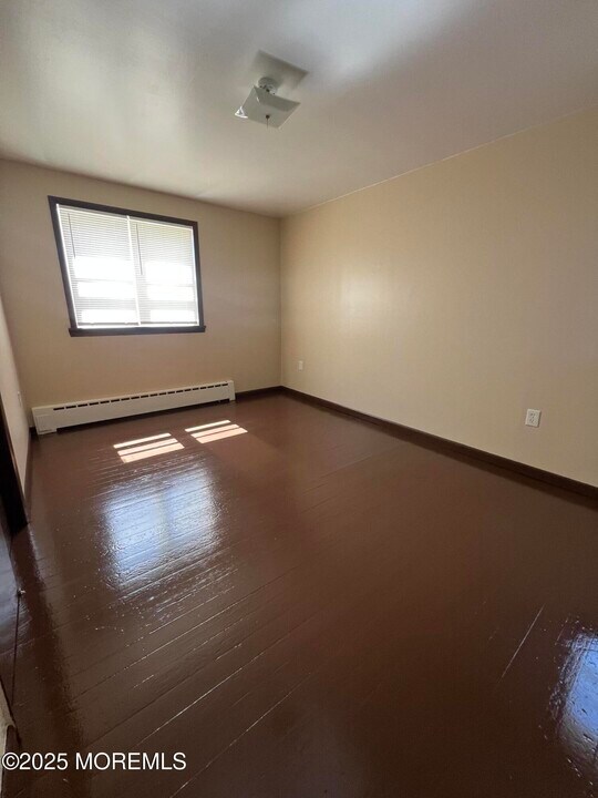 46 Delafield St in New Brunswick, NJ - Building Photo