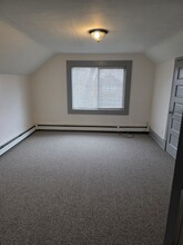912 S 5th Ave, Unit Apt 3 in Virginia, MN - Building Photo - Building Photo