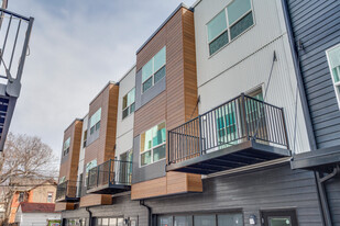 3329 Nicollet Ave in Minneapolis, MN - Building Photo