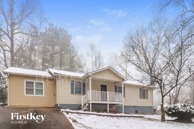 property at 5531 Concord Cir