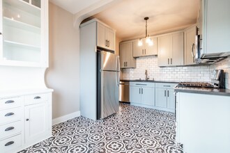 3814 Centre St in San Diego, CA - Foto de edificio - Building Photo