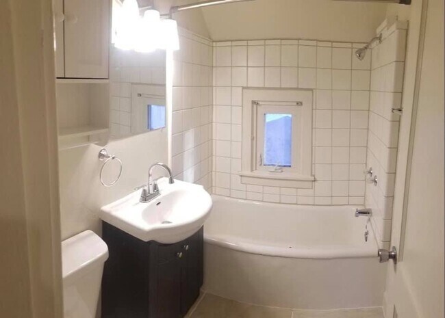 822 Johnson St in La crosse, WI - Building Photo - Building Photo
