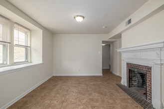 3413-3415 Race St in Philadelphia, PA - Building Photo - Interior Photo