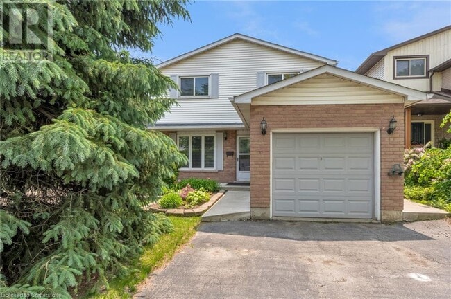 property at 14 Oceanic Dr