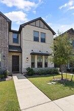 6302 Baritone Ct in Sachse, TX - Foto de edificio - Building Photo