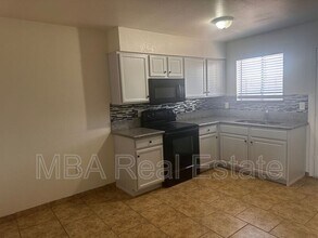 149 N Phyllis in Mesa, AZ - Building Photo - Building Photo