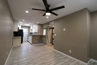 101 N Oak St in Gilbert, AZ - Building Photo - Building Photo