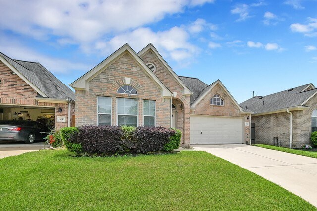 15838 Pleasant Green Cir in Tomball, TX - Building Photo