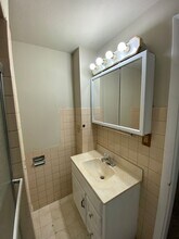 1421 E Madison Ave in Des Moines, IA - Building Photo - Building Photo