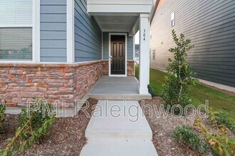 304 Canyon Spring Trl in Wake Forest, NC - Building Photo - Building Photo
