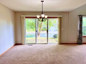 3261 Cool Springs Ct in Naperville, IL - Building Photo - Building Photo