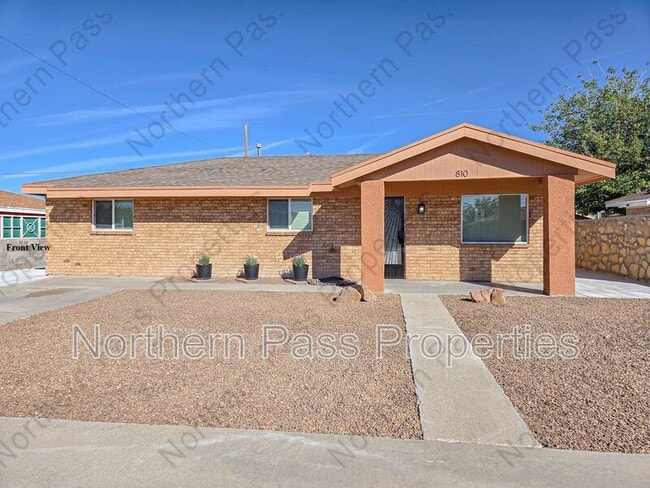 810 Elm St in Anthony, TX - Building Photo - Building Photo