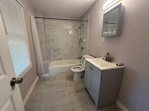 4167 Isabelle St in Inkster, MI - Building Photo - Building Photo