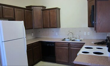 1212 Welsh Ave in College Station, TX - Building Photo - Building Photo