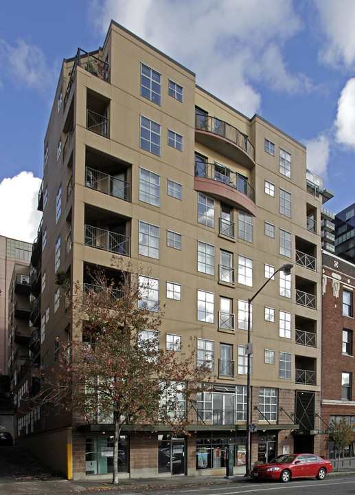 Post Alley Court in Seattle, WA - Foto de edificio