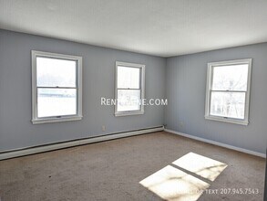 114 Main Rd S, Unit Apt. A in Hampden, ME - Building Photo - Building Photo