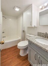 1555 Pensacola St in Honolulu, HI - Building Photo - Building Photo