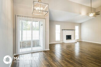 3506 Whalers Way in Jacksonville, FL - Foto de edificio - Building Photo