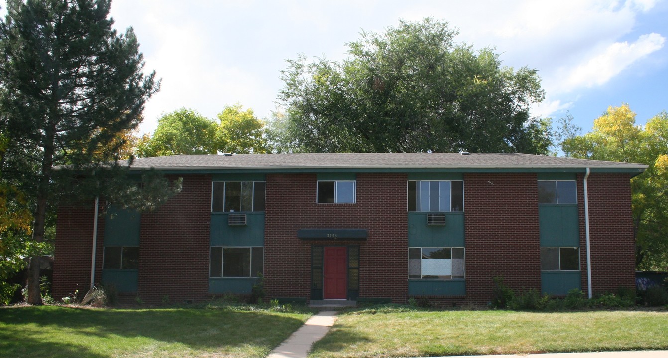 3195 Arnett St in Boulder, CO - Foto de edificio