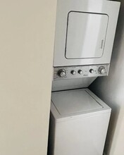 1816 Gough St in Baltimore, MD - Building Photo - Building Photo