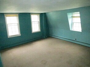 159 S Main St in Colchester, CT - Building Photo - Building Photo