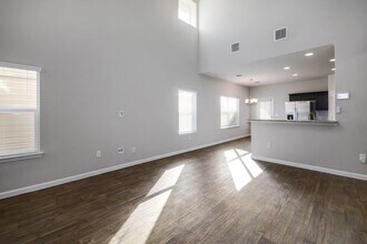 14126 Macquarie Dr in Pflugerville, TX - Building Photo - Building Photo