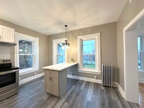 152 Grand St, Unit 2 in Newburgh, NY - Building Photo - Building Photo