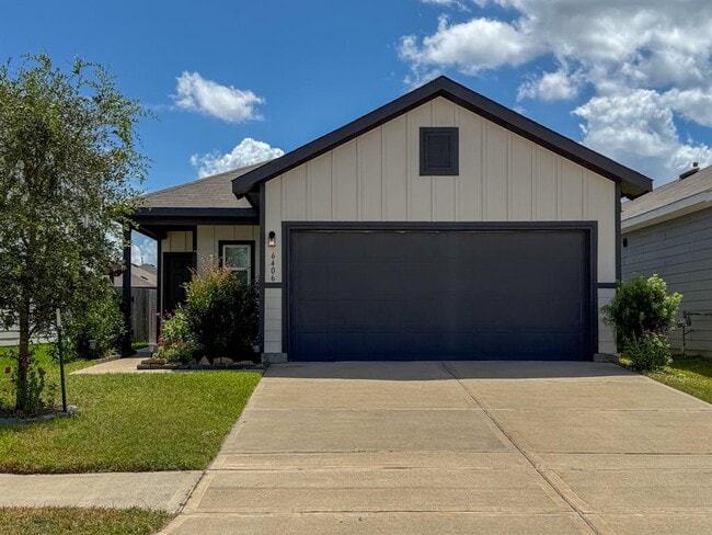 property at 6406 Franklin View Ln
