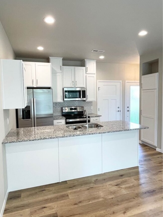 property at 1023 S Nicolet Rd