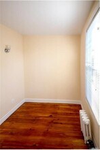 261-10 86th Ave in Queens, NY - Building Photo - Building Photo