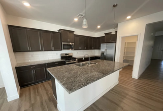4099 W Crossflower Ave in Queen Creek, AZ - Building Photo - Building Photo
