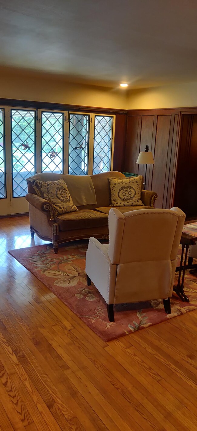 property at 6941 Penn Ave