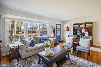 7309 Pinecastle Rd in Falls Church, VA - Building Photo - Building Photo