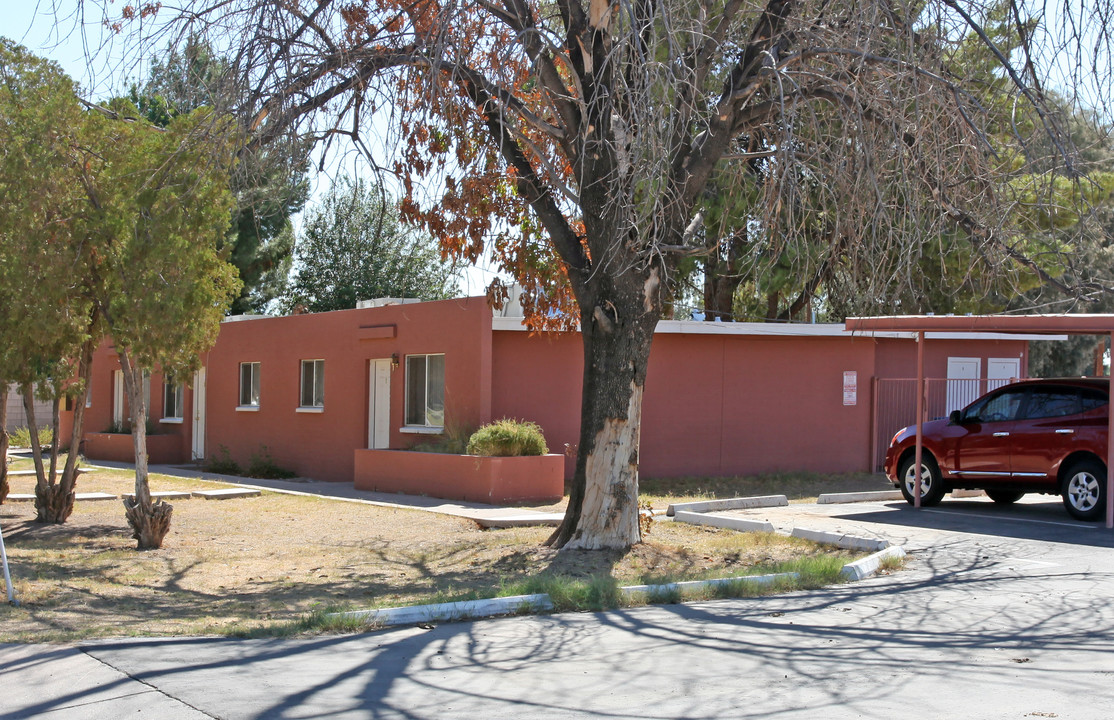 Coronado Four-Plex in Phoenix, AZ - Building Photo