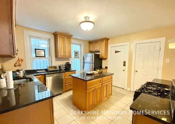 6 Eldora St in Boston, MA - Building Photo