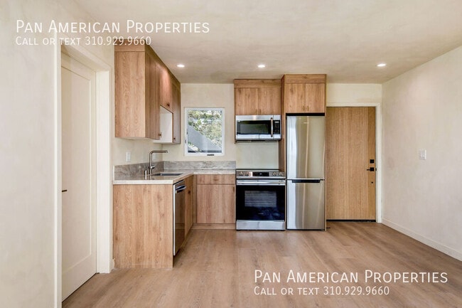 property at 1105 N Coast Hwy