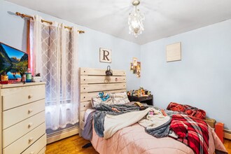 231 Ripley Pl, Unit Unit 1 in Elizabeth, NJ - Building Photo - Building Photo