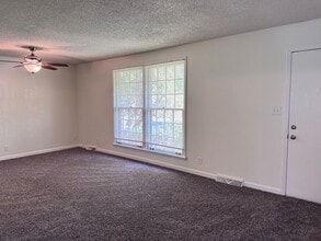 1553 Armistead Dr in Clarksville, TN - Building Photo - Building Photo